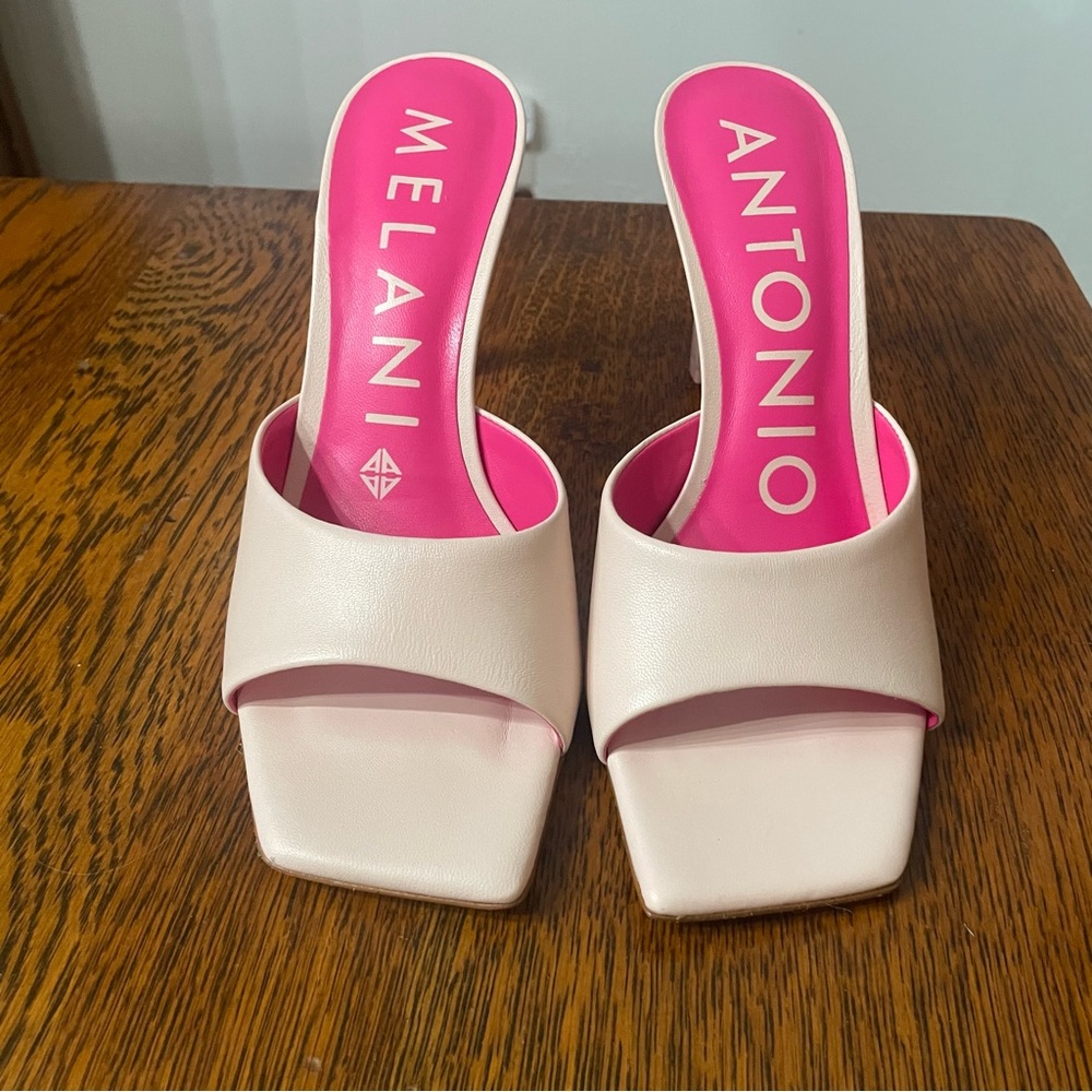 Antonio Melani RITAA Women's Petit Pink Square Toe Leather 4 Inch Heel Size 8.5